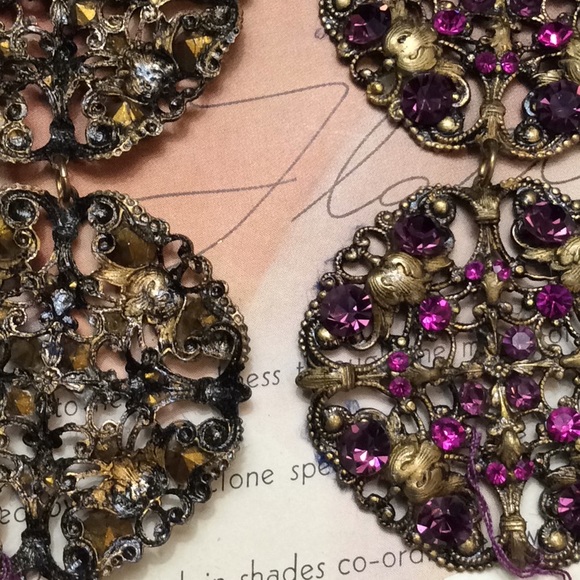 Vintage Filagree Dangle Duster Statement Earrings - Picture 5 of 8